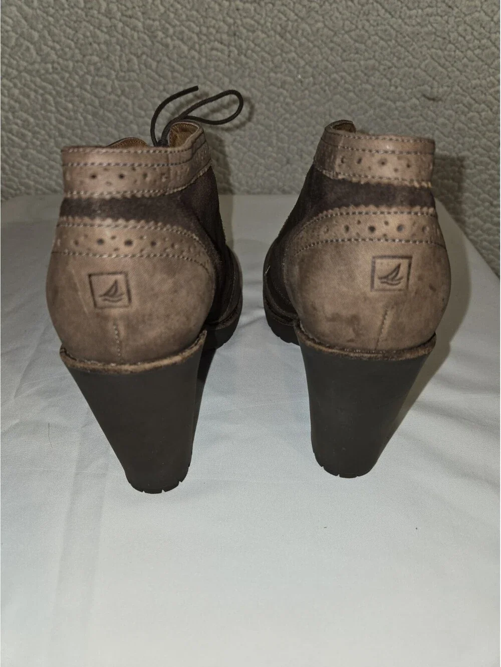 Sperry product pair